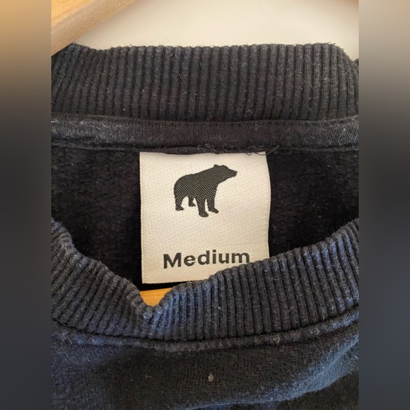 Crewneck sweatshirt. - Picture 4 of 6